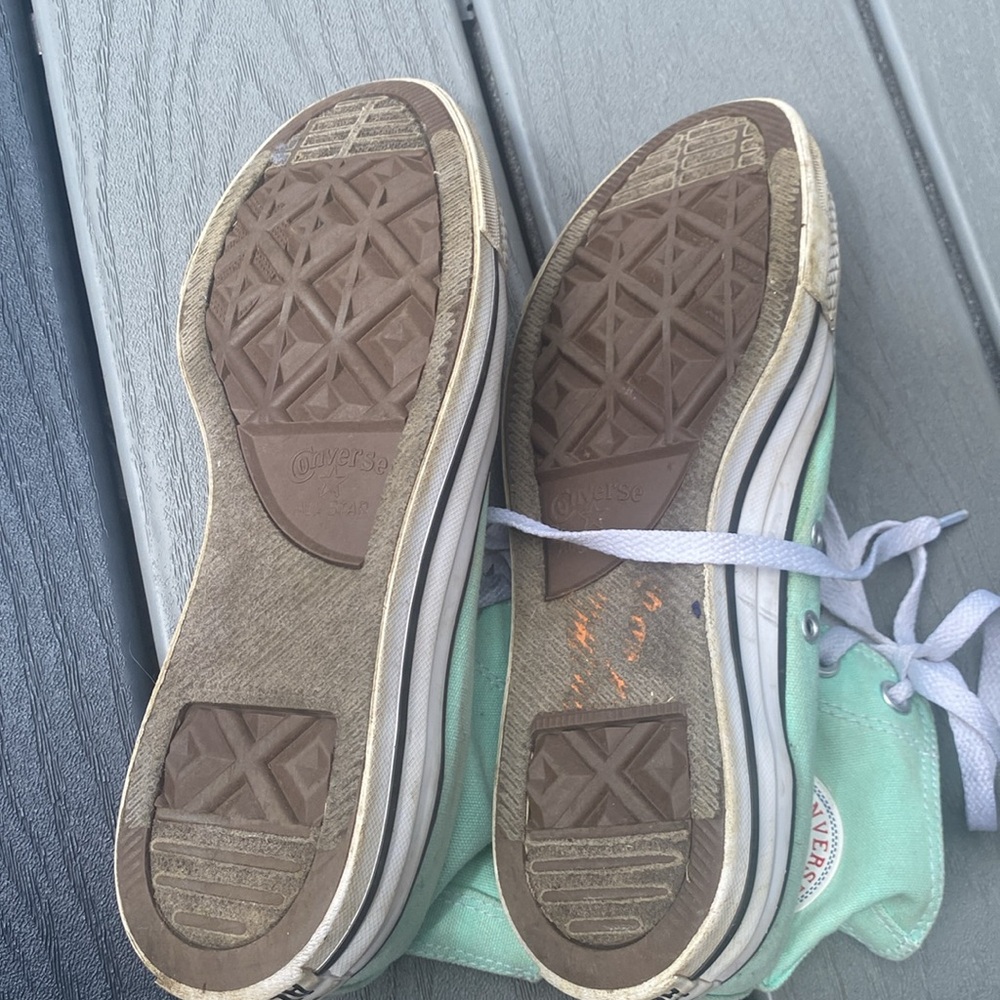 Converse Shoes - Picture 9 of 9